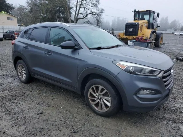 KM8J3CA44GU090959 2016 2016 Hyundai Tucson- Limited 4