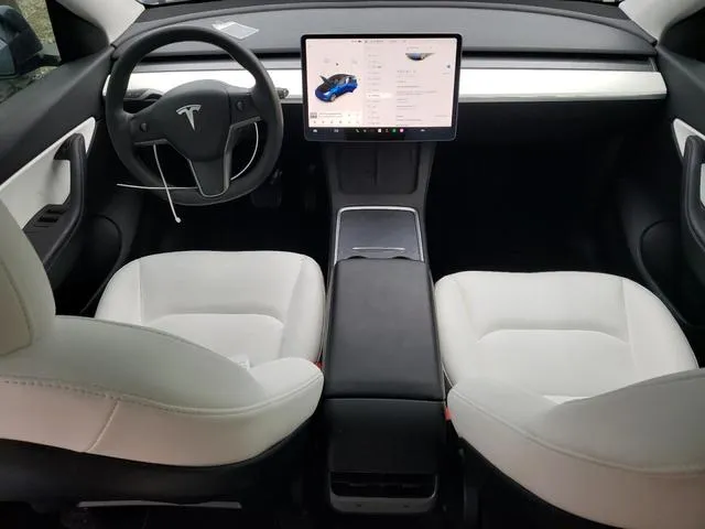 5YJYGDEE3MF122904 2021 2021 Tesla MODEL Y 8