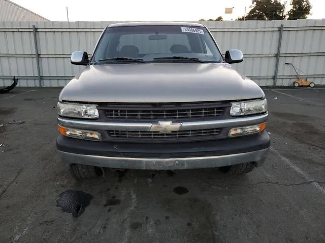 2GCEC19V8Y1321950 2000 2000 Chevrolet Silverado- C1500 5