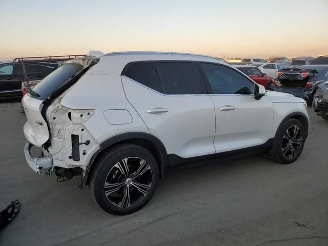 YV4162UL2K2057274 2019 2019 Volvo XC40- T5 Inscription 3