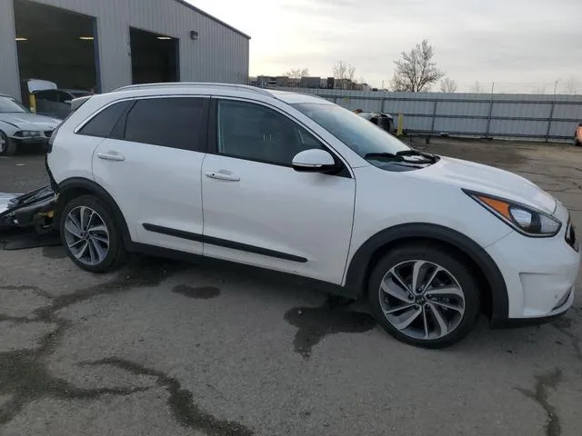 KNDCE3LC1J5129214 2018 2018 KIA Niro- Touring 4