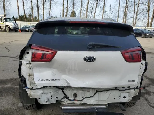 KNDCE3LC1J5129214 2018 2018 KIA Niro- Touring 6