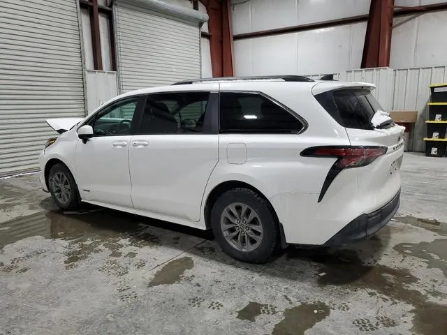 5TDKRKEC8MS068790 2021 2021 Toyota Sienna- LE 2