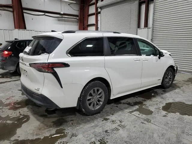 5TDKRKEC8MS068790 2021 2021 Toyota Sienna- LE 3