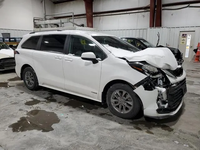 5TDKRKEC8MS068790 2021 2021 Toyota Sienna- LE 4