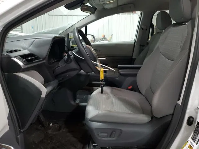 5TDKRKEC8MS068790 2021 2021 Toyota Sienna- LE 7